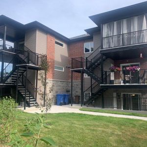 Logement /appartement style condo - Photo 2