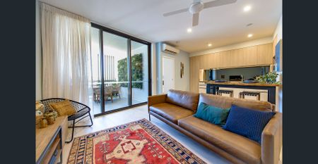 1 BEDROOM RESIDENCE in West Village - Photo 5