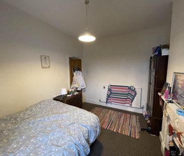 4 bedroom house to rent - Photo 3