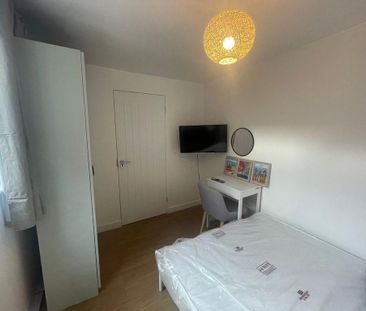 3 bedroom terraced house to rent - Photo 4