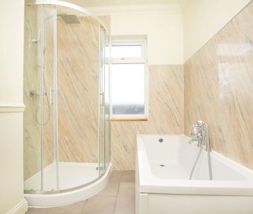 2 bedroom terraced house to rent - Photo 6