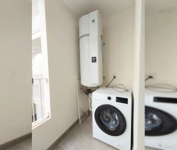 Rooms for rent in 4-bedroom apartment in Alfara Del Patriarca - Photo 3