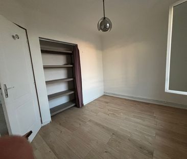 Location Appartement 3 pièces 55m² MARSEILLE 15ème - Photo 6