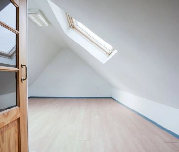 Rustig gelegen dakappartement nabij het centrum van Gentbrugge - Photo 3