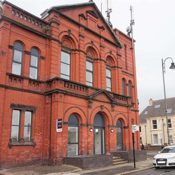 Jubilee House, Jubilee Drive, Liverpool, L7 - Photo 1