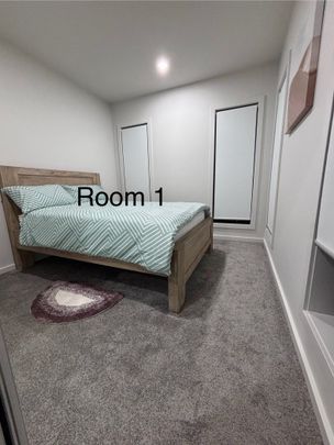 Wyndham Vale - Photo 1