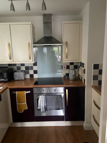 2 Bed Flat, Fulton Road, S6 - Photo 5