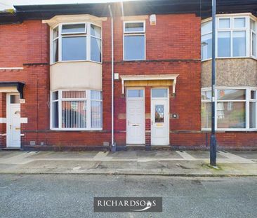 2 bedroom ground floor flat to rent - Photo 6