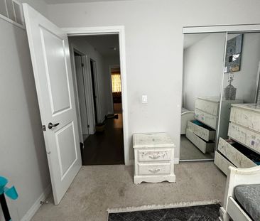 For Lease - 110 yale Drive, Hamilton, Ontario - Photo 5