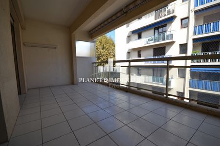 LOCATION MEUBLEE JUAN LES PINS 3 PIECES - Photo 3