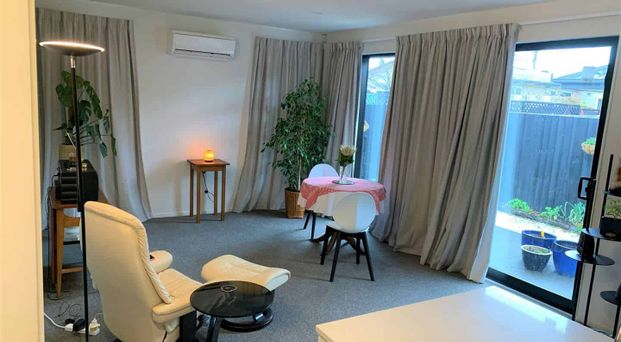 Two bedroom townhouse, Sydenham - Photo 1