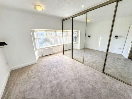 Harlsey Crescent, Stockton-on-Tees, Stockton-on-Tees, Durham, TS18 5DE - Photo 5