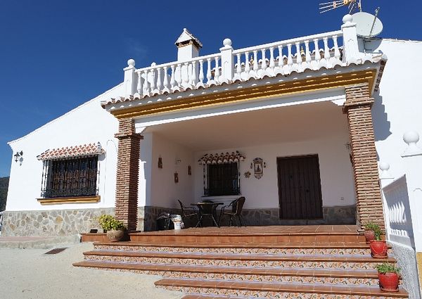 Country Home for rent in Torrox