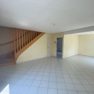 SAINT BERTHEVIN pavillon T5 de 88 m² - Photo 2