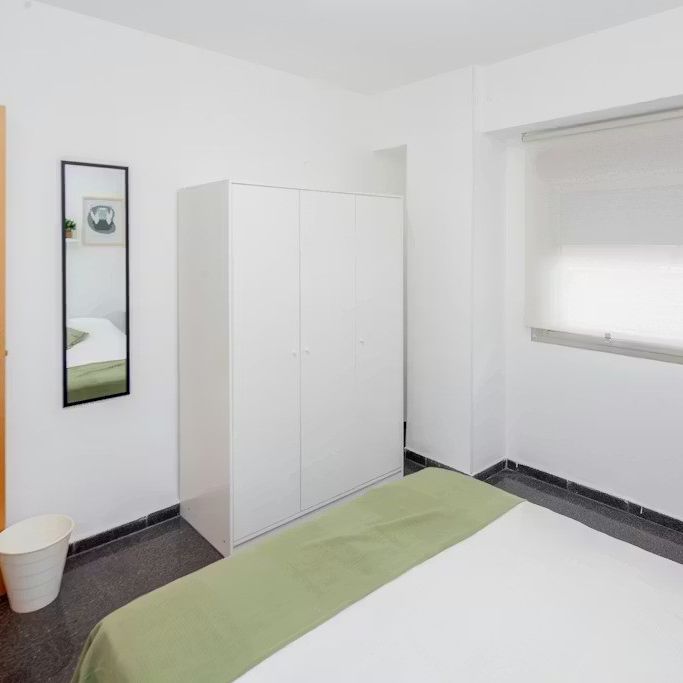 Avinguda del Port, Valencia, Valencian Community 46021 - Photo 1