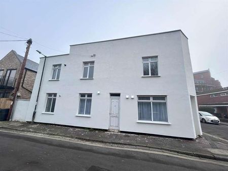 Brook Road, Southville, Bristol, BS3 - Photo 2