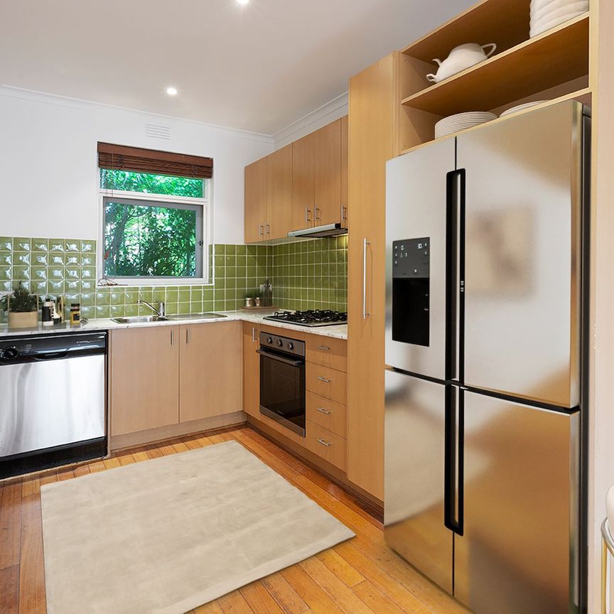 Unit 5/46 Foam Street, Elwood. - Photo 1