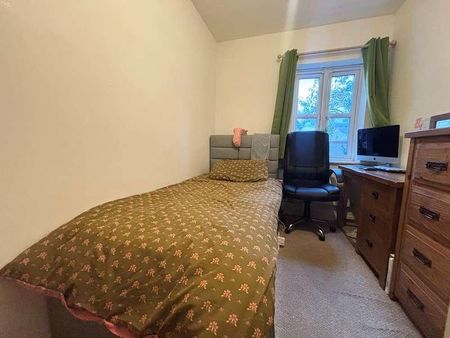 Dilley Croft, London Road, Biggleswade, SG18 - Photo 2