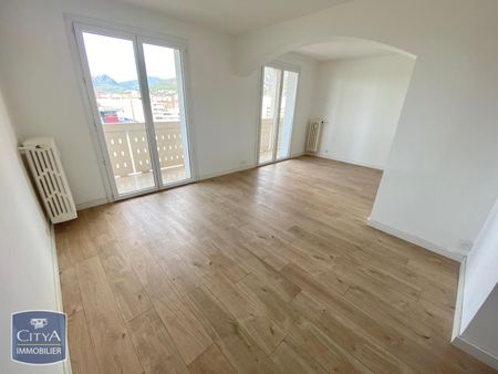 Location Appartement 3 pièces 69m² TOULON 83000 - Photo 3