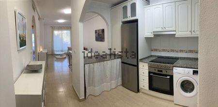 Alquiler de piso en Calle Ciudad de Dalias, 2 - Photo 3