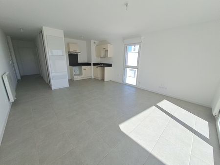 Location Appartement 3 pièces 64m² TOULOUSE 31400 - Photo 3