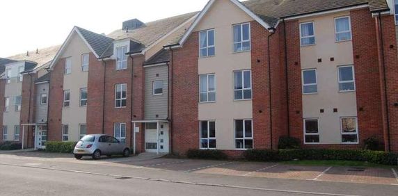 Addlestone/chertsey, KT15 - Photo 2