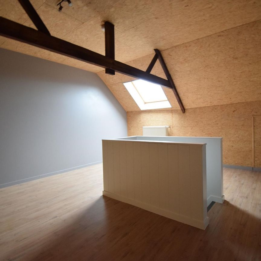 NETTE RIJWONING MET AUTOSTANDPLAATS - Foto 1