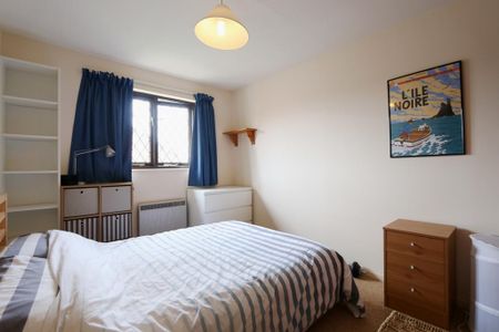 1 bedroom flat to rent - Photo 3
