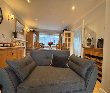 3 bedroom property to rent - Photo 3