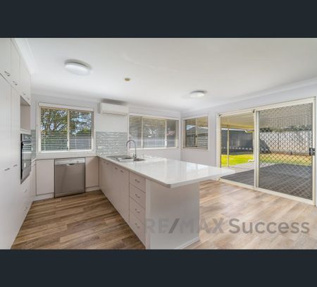 4 Zinnia Court, Middle Ridge, Qld 4350 - Photo 4