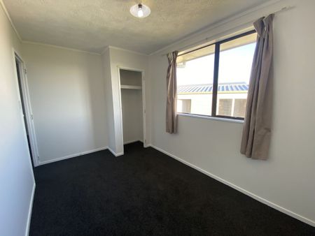 3 Tauranga-A-Ika Street,Manaia - Photo 5