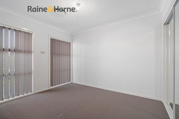 Excellent 3 Bedder! - Photo 1