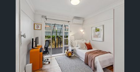 Oversized Family Sanctuary in a Prime Location with north east aspect - Photo 3