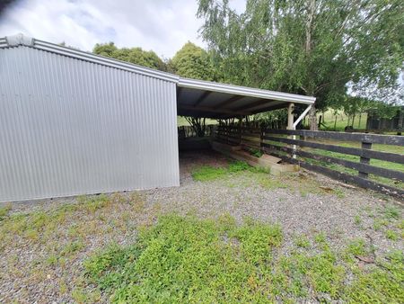2761 Rawhitiroa Road, Eltham - Photo 2
