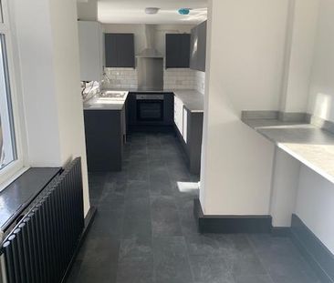 1 bedroom house of multiple occupation to rent - Photo 2