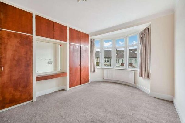 The Drive, Beckenham, BR3 - Photo 1