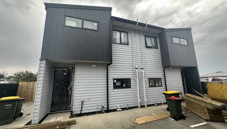 Mangere 2 bedroom home - Photo 2