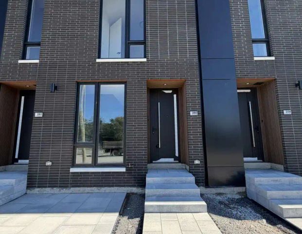 260 ELLIS AVENUE — 2 Bedroom - Photo 1