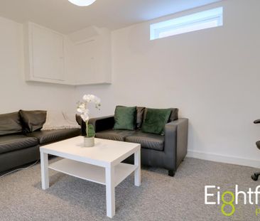 5 bedroom terraced house to rent - Photo 1