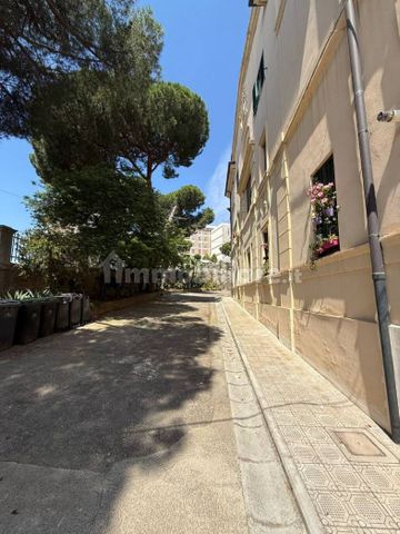 Trilocale via Dina e Clarenza 18, Centro Storico, Messina - Foto 5