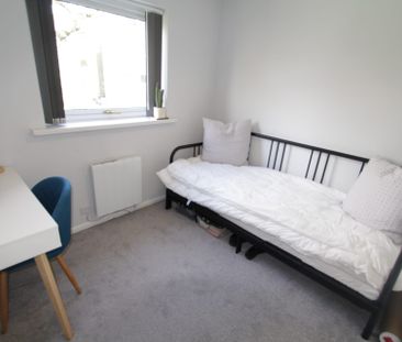 Dobbin Hill, Sheffield, S11 - Photo 3