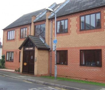 1 Bedroom Flat to Rent in Windmill Avenue, Kettering, Northants, NN16 - Photo 1