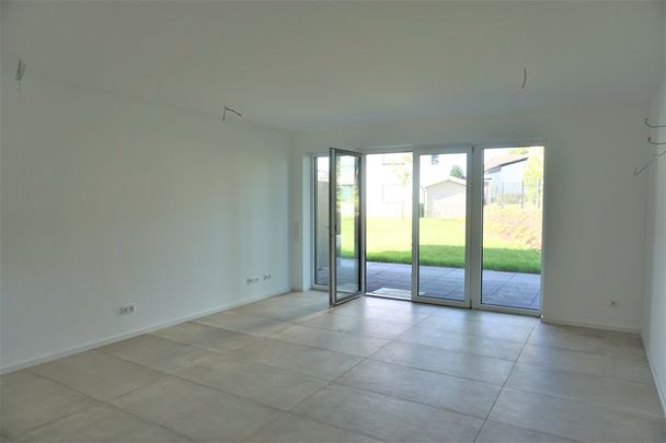 *hell.freundlich.ebenerdig* moderne Wohnung wartet auf neuen Mieter - Photo 1