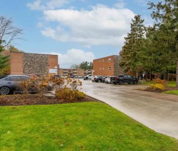 Portage Place Apartments | 4613, 4615, 4617 & 4619 Portage Rd., Nia... - Photo 1