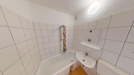 2-Raum-Wohnung mit Wanne nahe Schlossteich - Foto 4