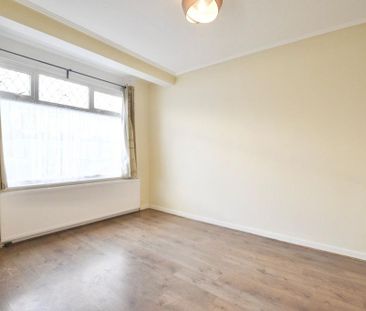 4 bedroom terraced house to rent - Photo 4