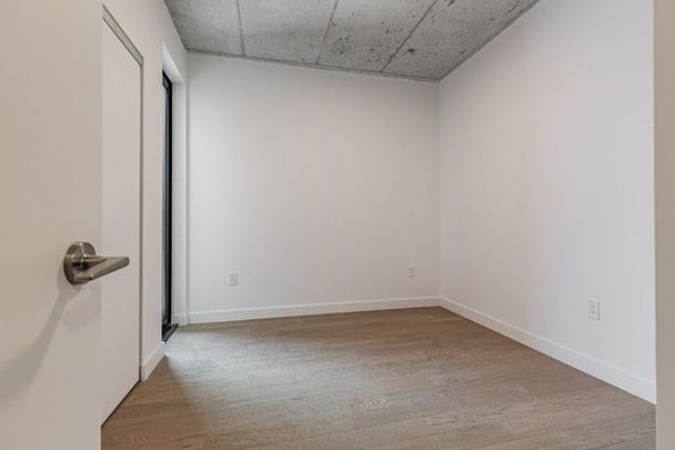 For Lease - 1720 Bayview Avenue Unit# 207, Toronto, Ontario - Photo 1
