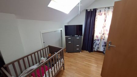 Duplex de 5.5 pièces avec terrasse, jardin et double garage - Foto 2