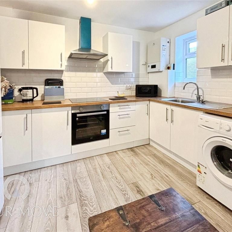 1 bedroom flat to rent - Photo 1