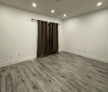 16 THORNHARROLD STREET - Photo 4